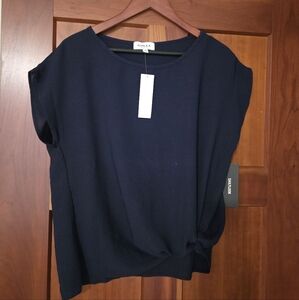 Gilli Navy Front Knot Top From Dailylook -NEW sz M